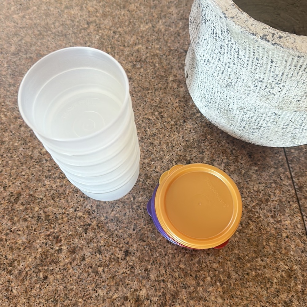 Tupperware Food Storage Containers - Picture 2 of 3
